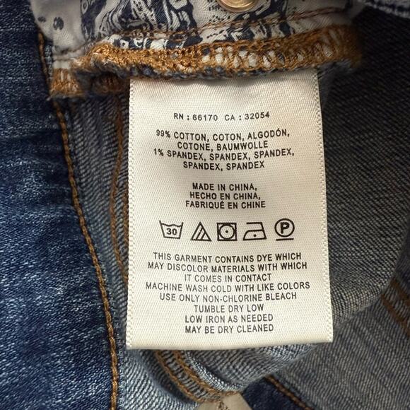 Anthropologie Pilcro Slim Boyfriend Jean Shorts - Picture 9 of 9